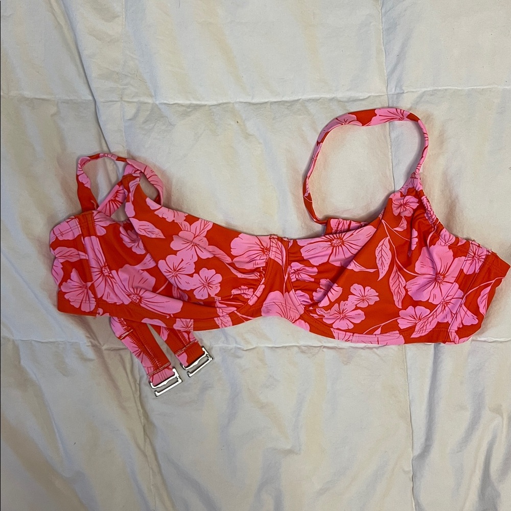 Wild Fable Red and Pink Floral Bikini Top
